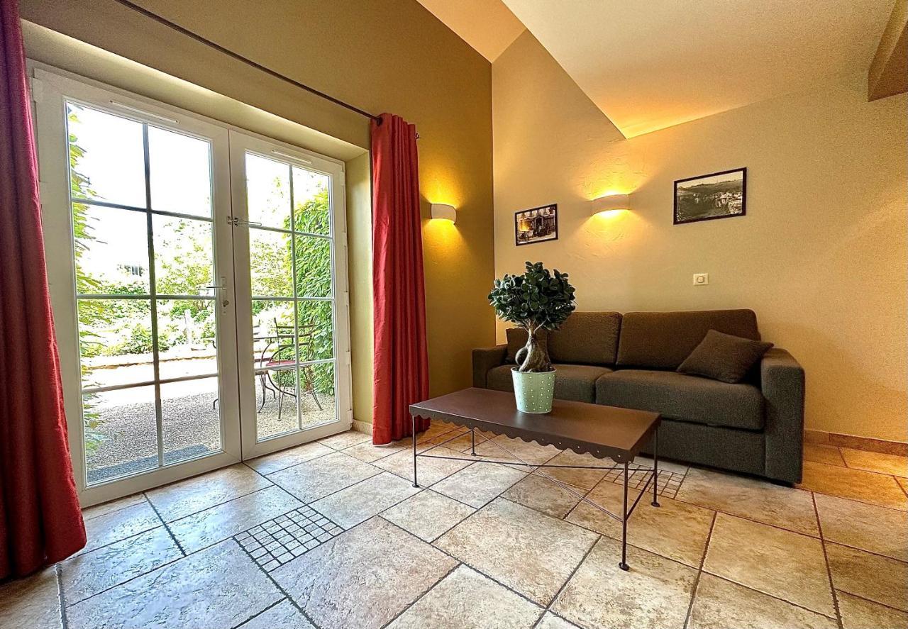 Hostellerie De Bretonniere - Groupe Logis Hotels Бон Экстерьер фото
