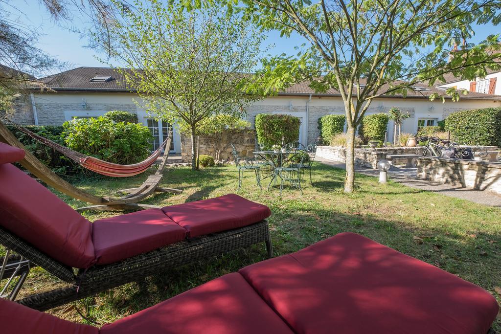 Hostellerie De Bretonniere - Groupe Logis Hotels Бон Экстерьер фото
